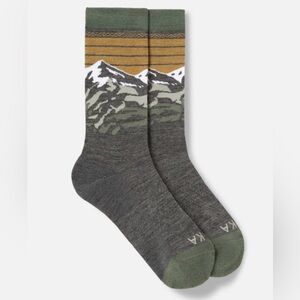 NWT PAKA Mountain Crew Socks Unisex L Made With Alpaca Fiber OUT OF STOCK ONLINE